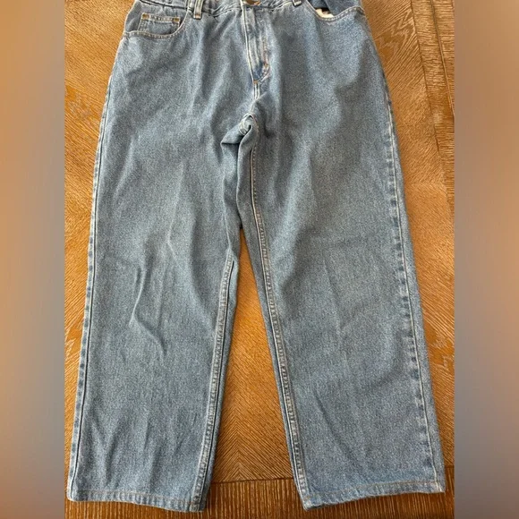 LL Bean Sz 16 Petite Relaxed Fit Blue Denim Pants waist 34” Inseam 26” Cotton - Picture 4 of 7